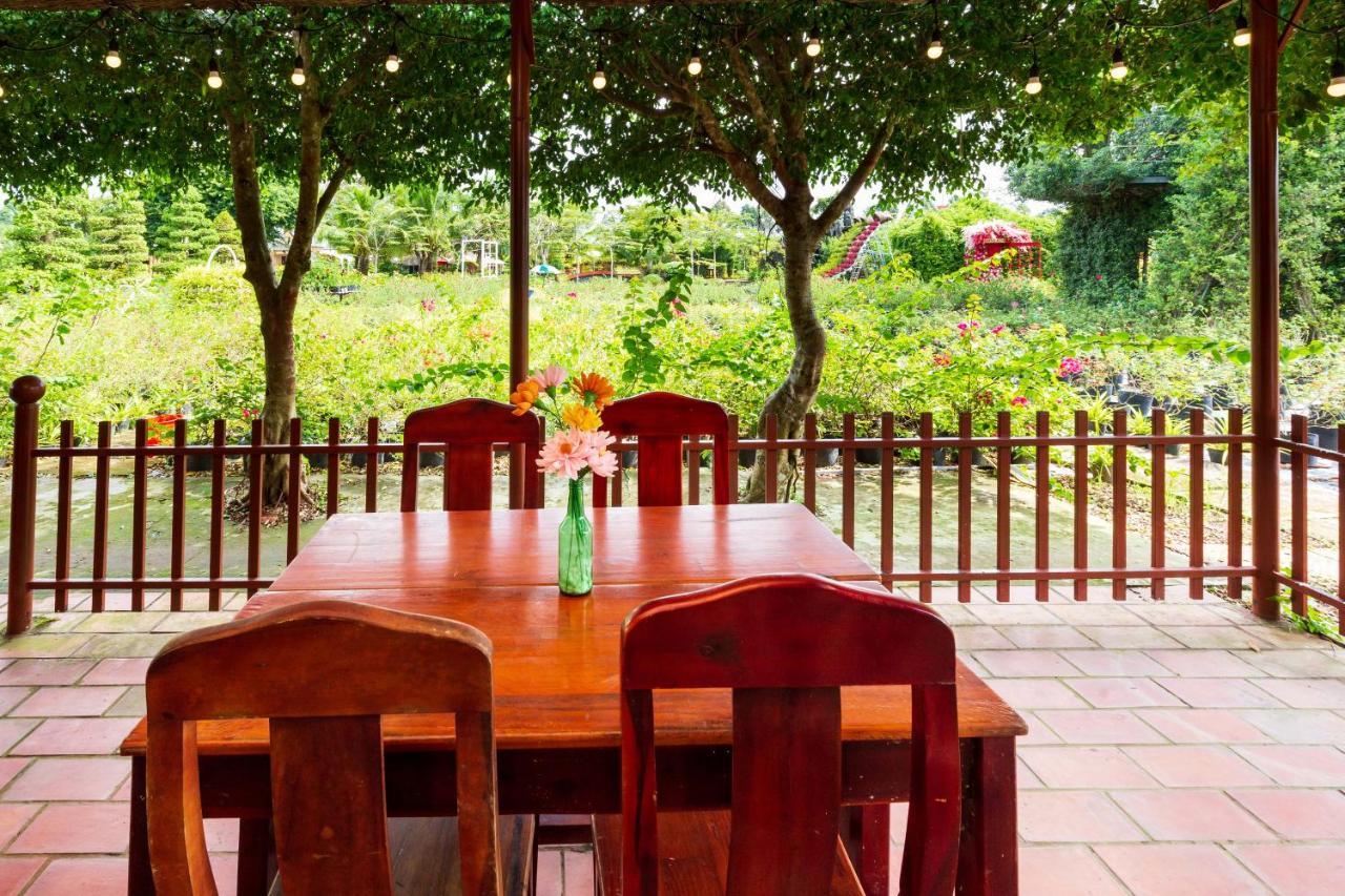 Sadec Farmstay - Khu Du LịCh Hoa KiẻNg Sa DéC Ap Khanh Nghia Екстер'єр фото